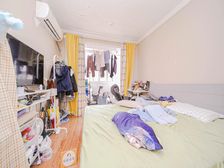 直套一室户+低总价易出手+人才培养地