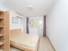 169弄,三楼,靠马路,看房六月,价谈拢可安排。