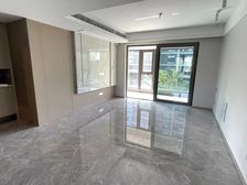 江望晴雨里4室2厅2卫南朝向370.0万元/套出售