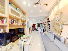 一楼 精装修可拎包入住 近燕塘 天平架双地铁