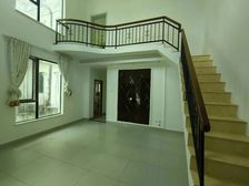 中南森海湾 步梯138平3居3卫4阳台 安静不临街急售85万