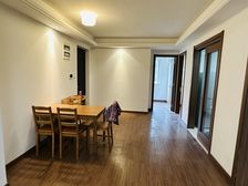 澜湖郡 精装修 临地铁 满二 商品房 刚需小三居