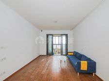 河府,四房两厅两卫双阳台,南北通透,景观比较好