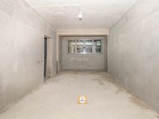 沿街门面可商可住,出租好房租金1万,诚意出售价钱好谈