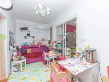 全明双南两房,D房率高,户型正气,花园位置,出门双轨,带车位