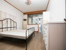 新上新黄小区 三楼大双南看房随时临近轨交400 米