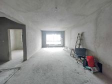 秀灵路海源水产小区户型好2015年的房子,