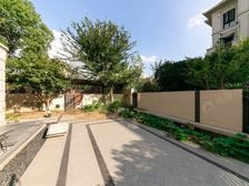 石湖旁桃花源 豪装下叠 带大花园 双车位 拎包入住 立达万达