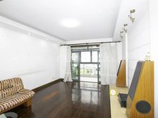 房子满五年税费少,板式户型两房朝南,地,铁3.12号,线龙漕