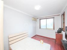 博山路11弄两房+配套齐全+户型正+位置好+房东诚心+随时看