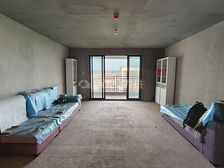 蟠龙小区德泽苑户型方正 南北通透性价比高单价7字头学铁商齐全