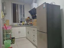 团结路2号2房南精装真实好房