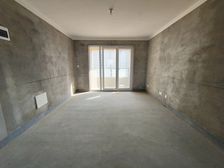 新里西斯莱公馆3房南毛坯真实好房