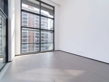 运河畔高端豪宅万科臻湾汇精装交付 享渠道优惠2% 客厅挑高