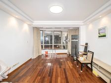 近1号+视野好+户型正气+三开间朝南+位置安静+业主诚心出