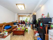 顺义客户0.5 420万出售北经典两居室 位置好不临街