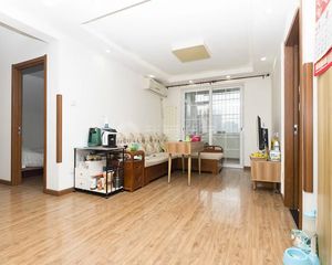 建茗苑3室1厅西北南