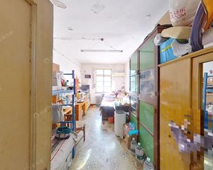 中关村南北通透中间楼层两居 户型方正好利用