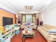 亲亲家园一期 3室2厅,面聊有惊喜。