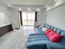 {YD精品} 明发商业广场 2室2厅 精装修未住 总价低