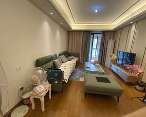 姚江金茂府3室2厅2卫南朝向320.0万元/套出售