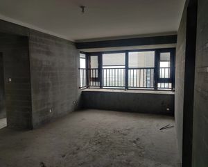中旅城(星旅城)3室2厅2卫南朝向170.0万元/套出售