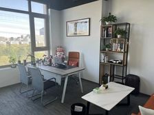 通惠河畔 地铁1号线高碑店站 京润国际中心148平精装遗留