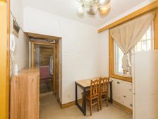 稀缺户型,两房一厅 全明户型 黄金楼层 诚心出售