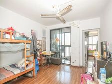 精品大一房 客厅较大 改两房没问题 置换诚售 卖价可谈KJ大