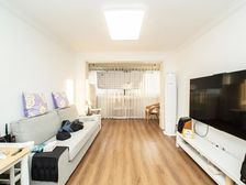 南北通透,30万精装修,近锦江乐园,房东诚心出售,看房方便