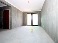 雅居乐国际花园三期 视野开阔 全新清水房 送车位 价格可谈