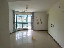 华庭云顶 两室两厅一卫 全明户型景观房 随时看房诚心出售