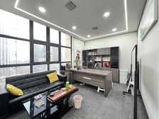【点赞好房】绿地领海350平,60元带家具,地铁口随时看
