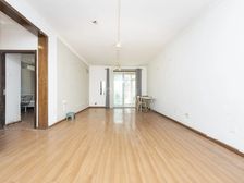 回龙观 新龙城 东西通透两居 电梯房 落地窗 近龙泽站