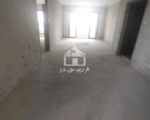 嘉和城白鹭前湖5房2厅145万