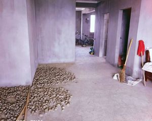 栖径名苑三期3室2厅1卫南朝向75.0万元/套出售