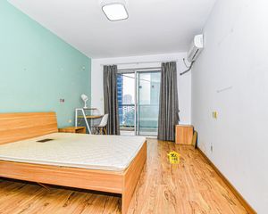 现代名苑全明东边套 南北通透大两房