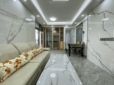 6号线凤凰城站 在市区上班居住在建发广场 工作生活两不误