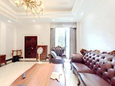 万达旁口格兰云天成熟小区精装别墅业主诚心出售