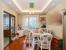 得房率高,电梯房,大开间,繁华地段,精装修