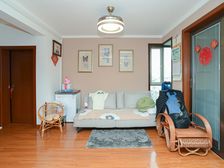 顶楼复式,送露台,地铁口2003年,电梯小高层,采光好视野好