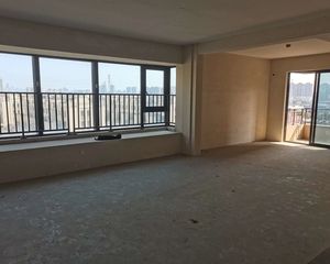 大发中山隽府3室2厅2卫南朝向228.0万元/套出售