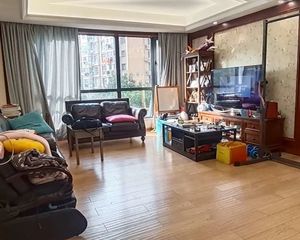 浪琴海3室2厅2卫南朝向320.0万元/套出售