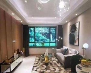 西派国印 新登记 诚心出售,三室采光好,过两年