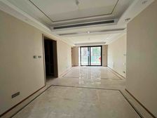 上湖城章二期4室2厅2卫南北朝向425.0万元/套出售