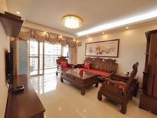 保利林海山庄 高层东南向 三房看花园景观 全新户型 业主急售