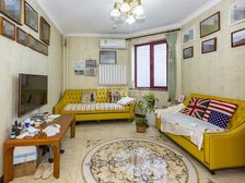 精装修 采光好 诚意出售 看房随时 户型方正 满五年