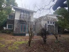 新出稀缺大花园独栋别墅+低于市价400万急卖+临河景观房超值