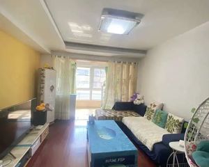 锦江年华一期3室2厅1卫南朝向220.0万元/套出售