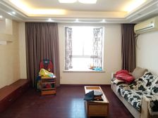 泗港小区3室2厅2卫南朝向150.0万元/套出售